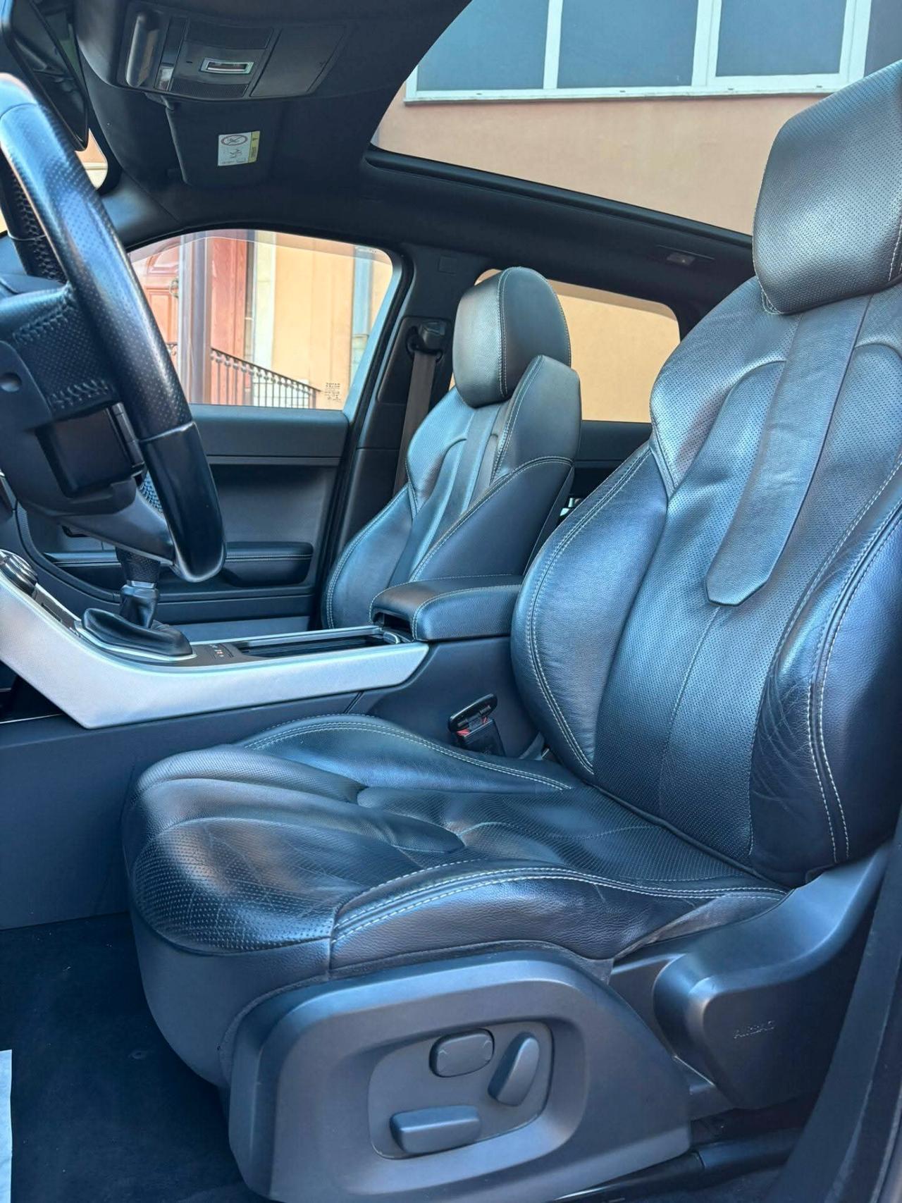 Land Rover Range Evoque 2.2 TD4 5p. Prestige