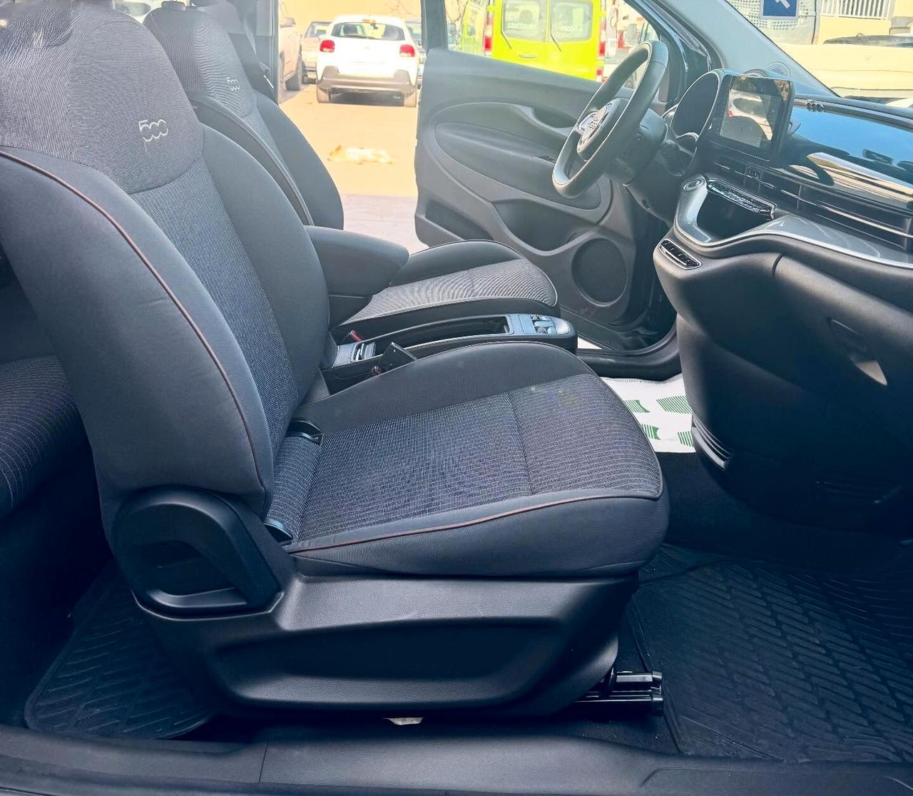 Fiat 500 500e 3+1 42 kWh Icon +