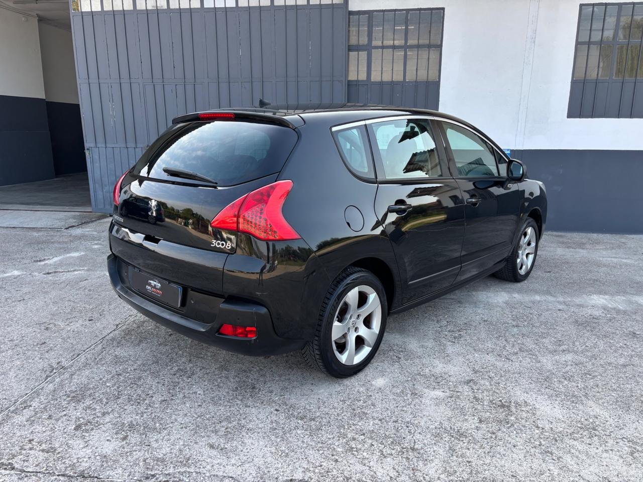Peugeot 3008 1.6 HDi. Garanzia 12mesi. Neopatentati