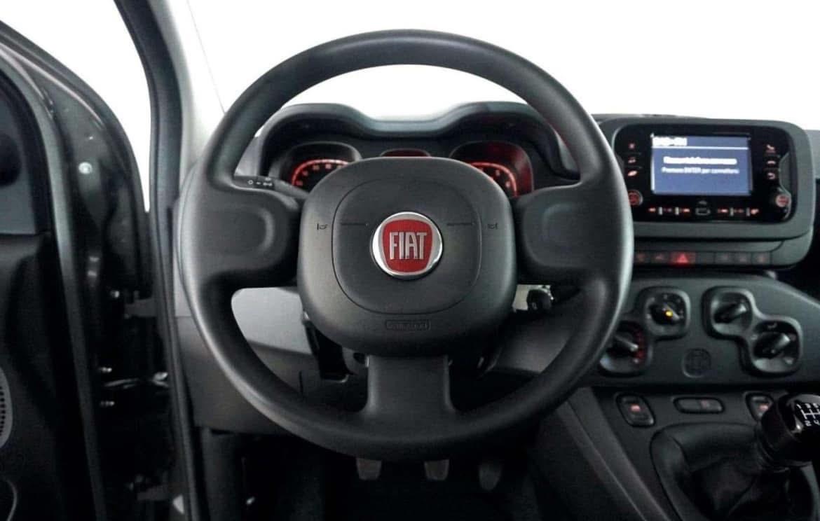 Fiat Panda 1.0 FireFly S&S Hybrid AUTO A NOLEGGIO