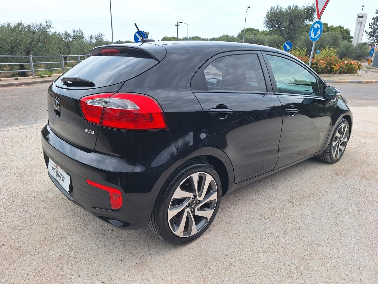 Kia Rio 1.1 CRDi 5p. Cool 96000 KM 2016