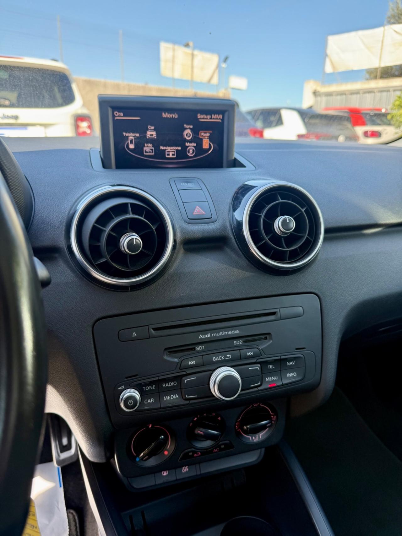 Audi A1 1.6 TDI 90 CV S-Line Exterior Pack,LED Diurni,Bluetooth,Comandi al volante,ecc.