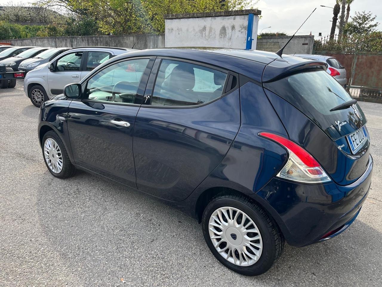 Lancia y -5P- 1.2 benz-km 65000-10/2016