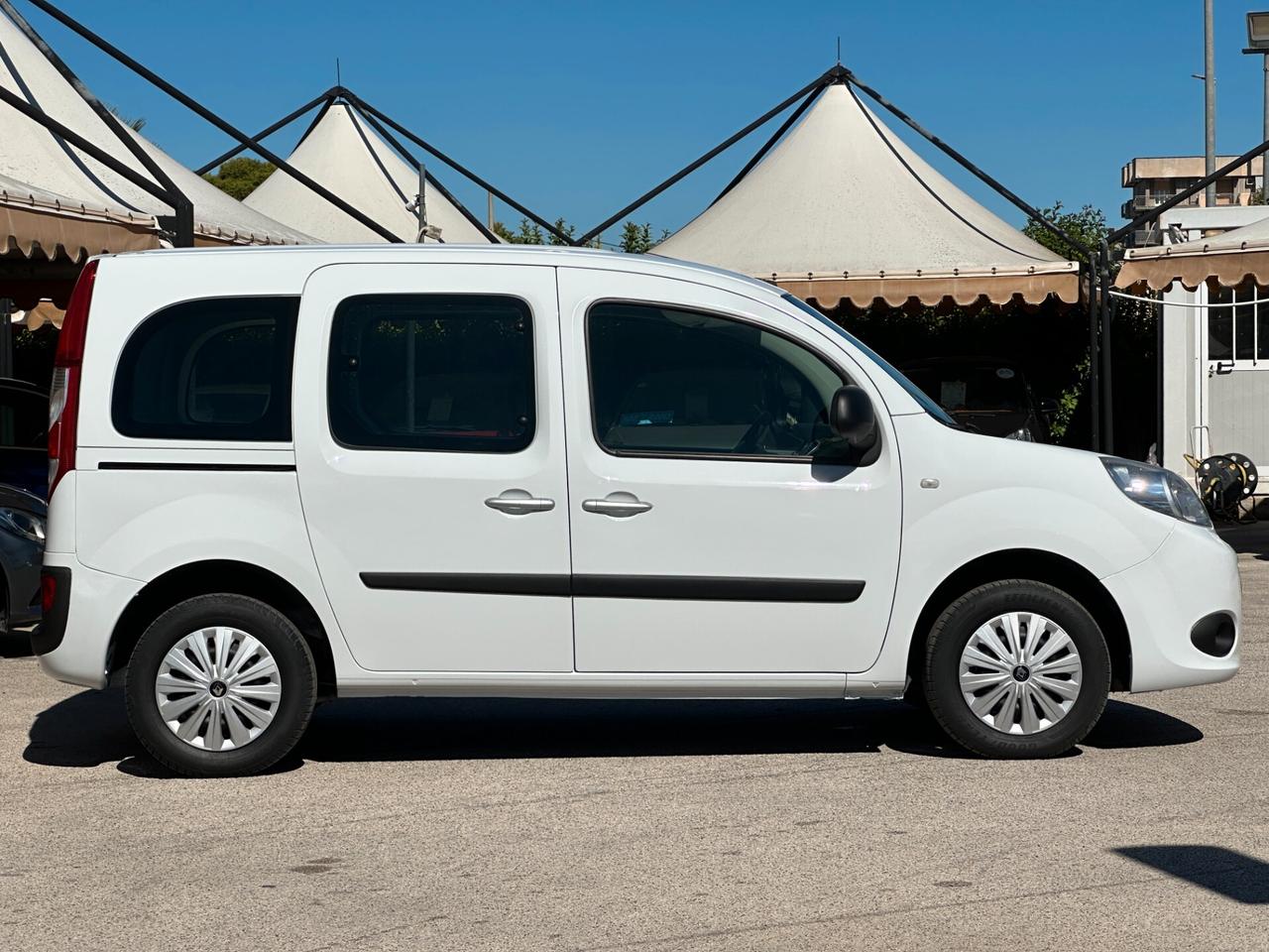 RENAULT Kangoo 1.5 dCi 75 CV Start & Stop Life N1