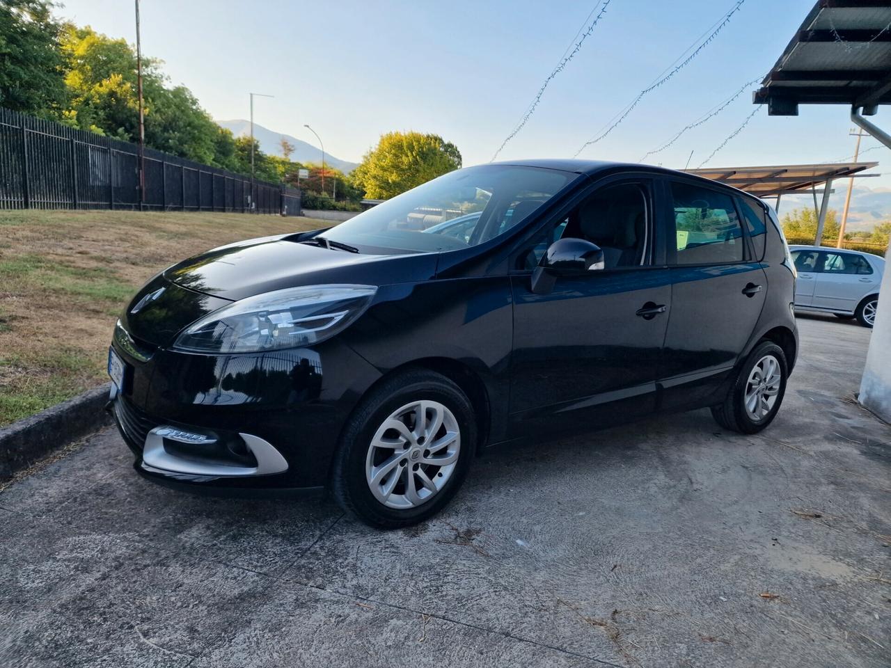 Renault Scénic XMod 1.5 dCi 110CV - 2013