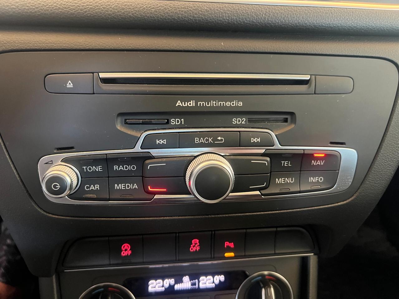 Audi Q3 2.0 TDI 150 CV Sport tetto apribile e panoramico unico proprietario
