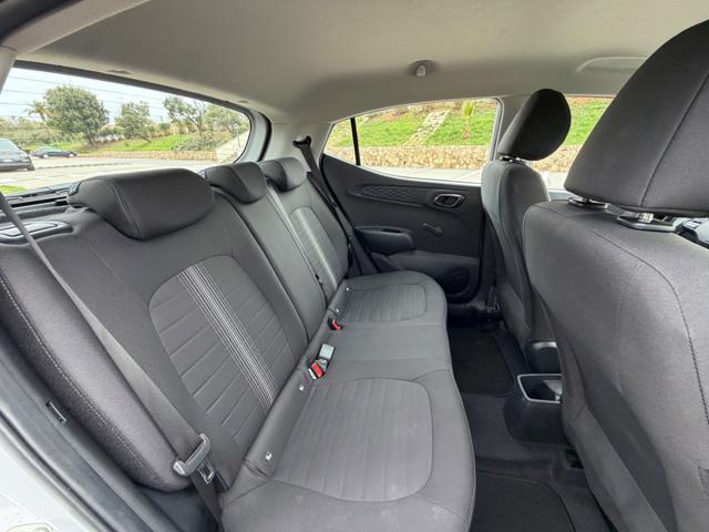 HYUNDAI i10 1.0 MPI AUTOMATICA CONNECTLINE+VIRTUAL+NAVI+PDC