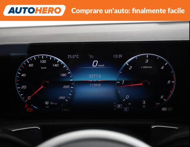 MERCEDES-BENZ GLB 180 Automatic Premium