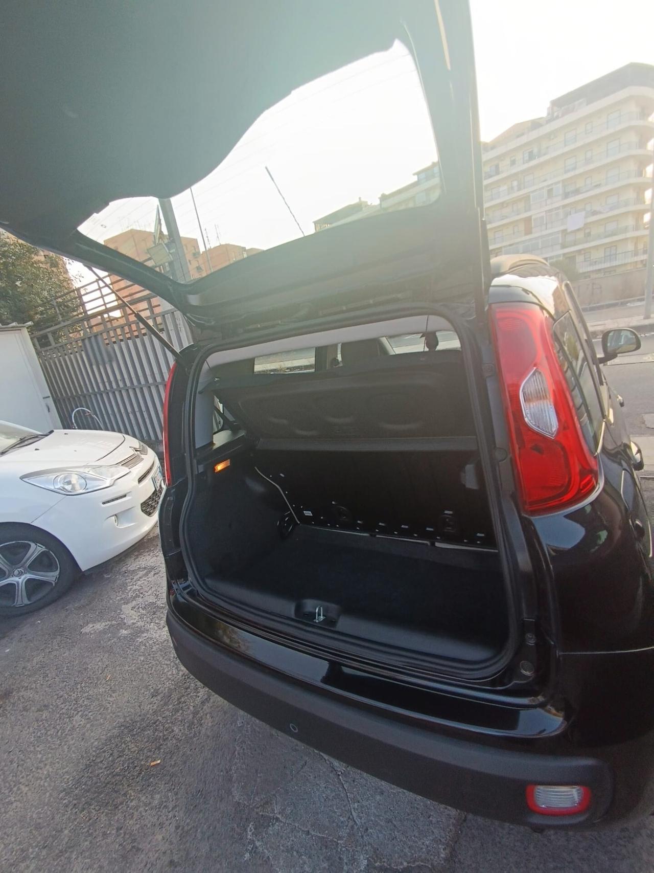 Fiat 500 C 1.3 Multijet 95 CV Lounge