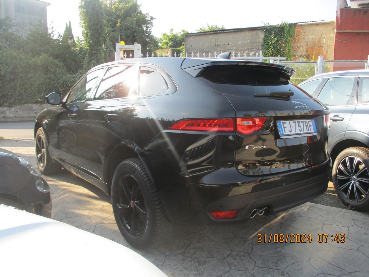 Jaguar F-Pace 2.0 D 180 CV aut. R-Sport