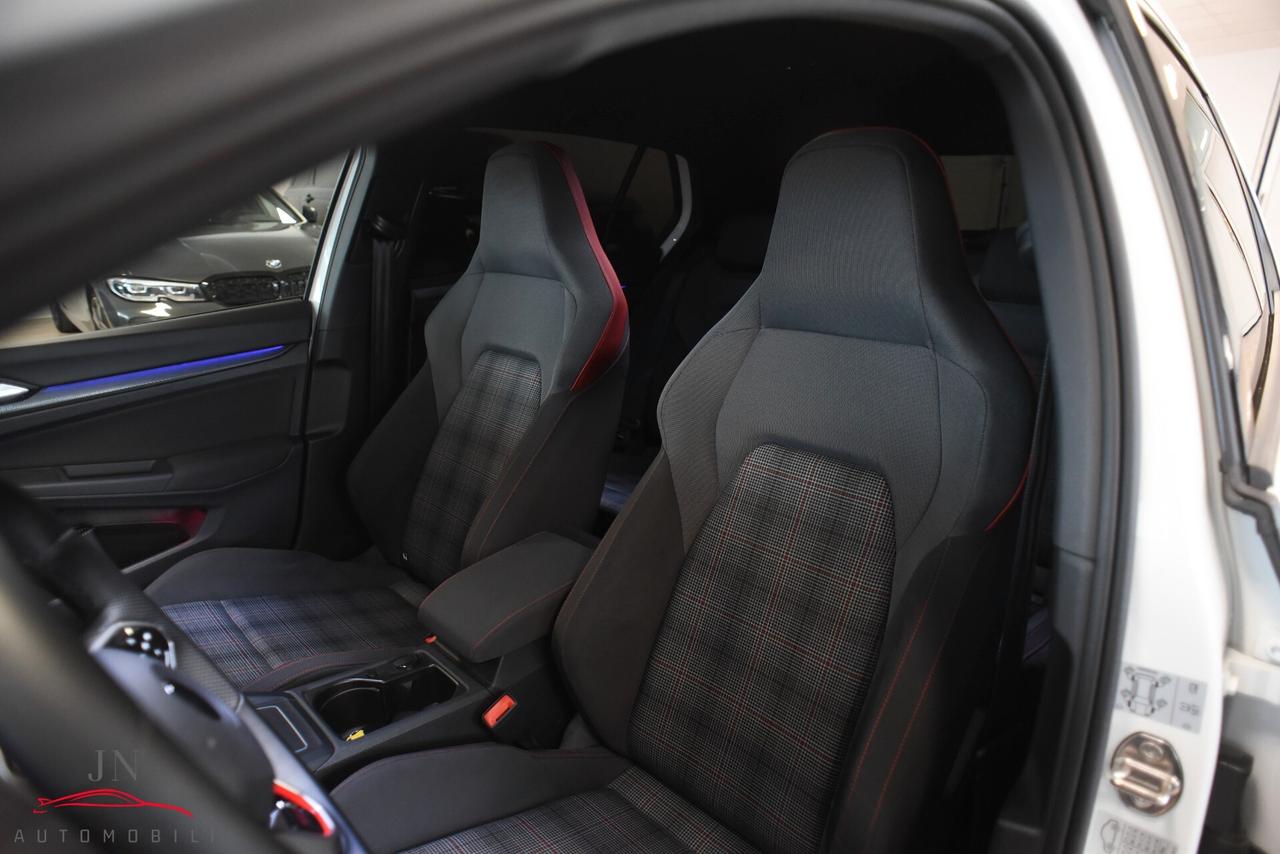 Volkswagen Golf GTI Golf 2.0 TSI GTI