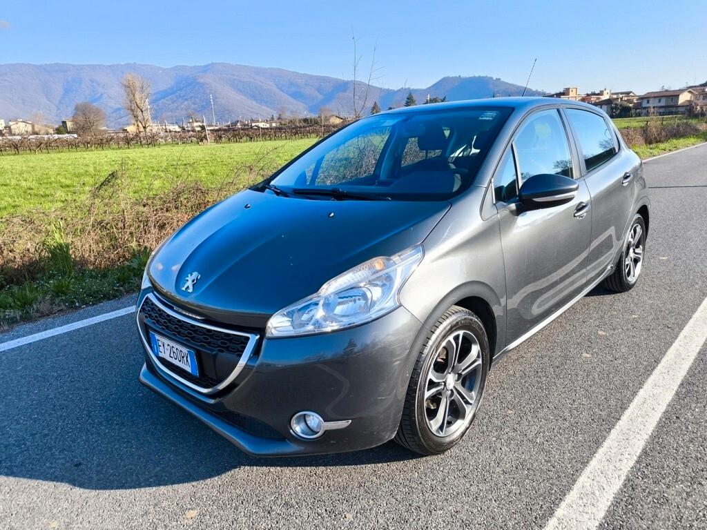 PEUGEOT 208 1,4 HDI ALLURE – OK NEOPATENTATI-