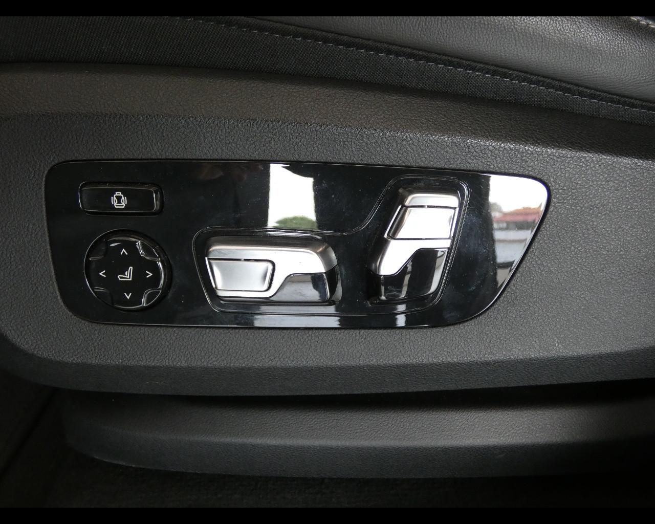 BMW X6 (G06/F96) - X6 xDrive30d 48V Msport