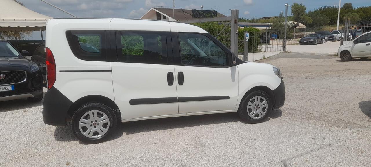 FIAT DOBLO 5 POSTI AUTOCARRO N1