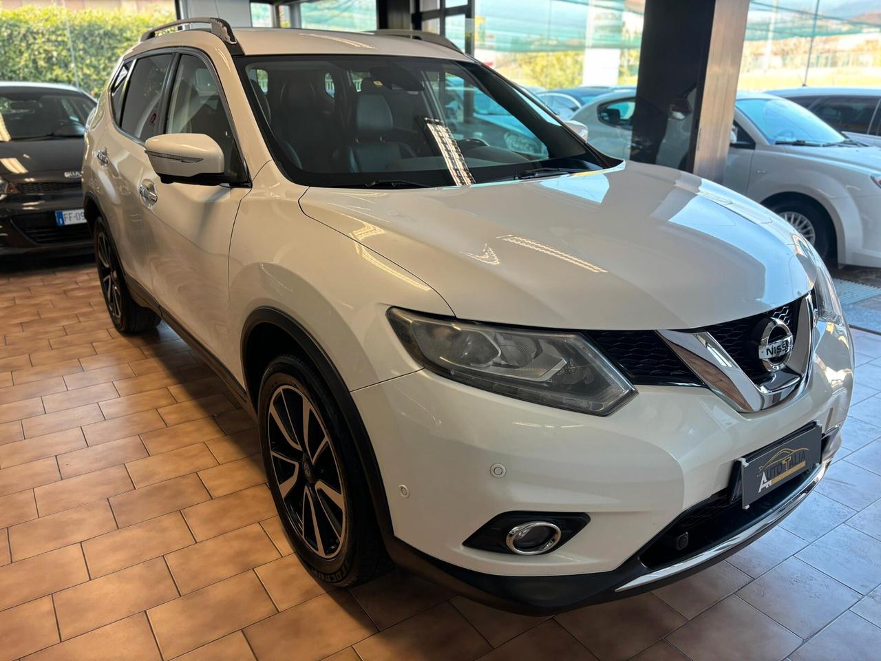 Nissan X-Trail 1.6 dci Tekna 4wd*UNICOPRO*