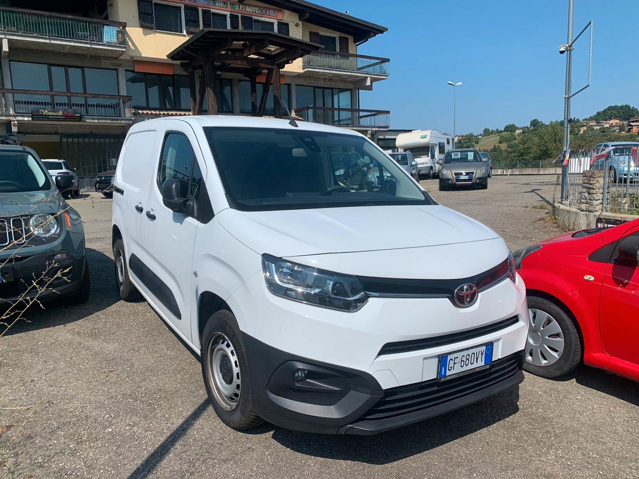 Toyota Proace city 3 posti autocarro - medium dinamic unico proprietario 45000 km- manutentato bellissimo