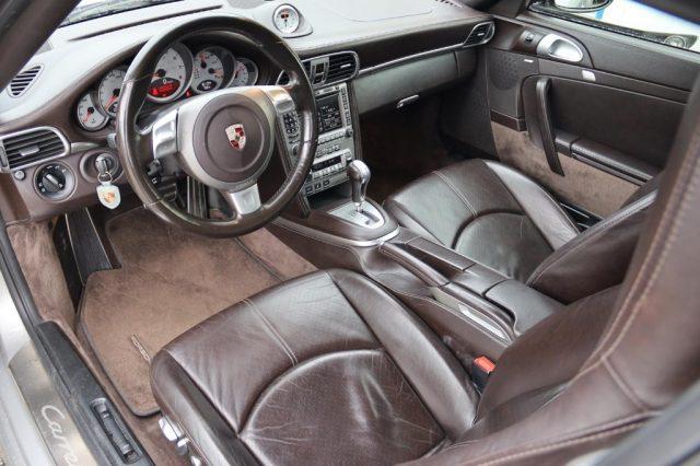 PORSCHE 911 Carrera 4S Coupé