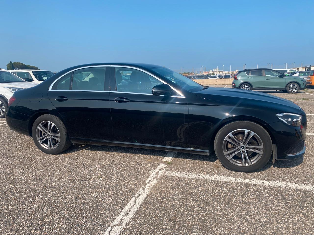MERCEDES-Benz E 200d Business Sport 160Cv Autom.