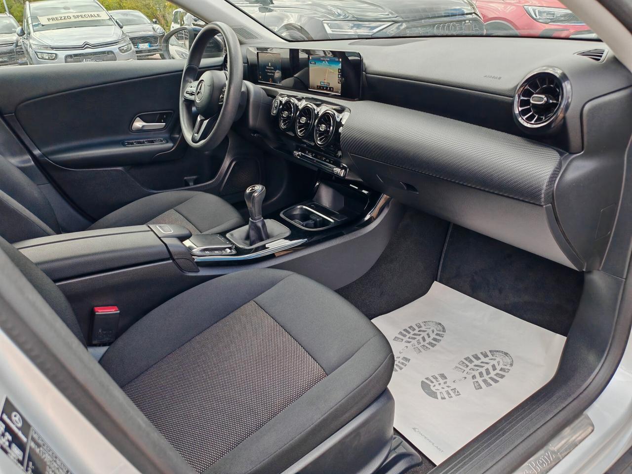 Mercedes-benz A 180d 2.0 Navig cam 2021
