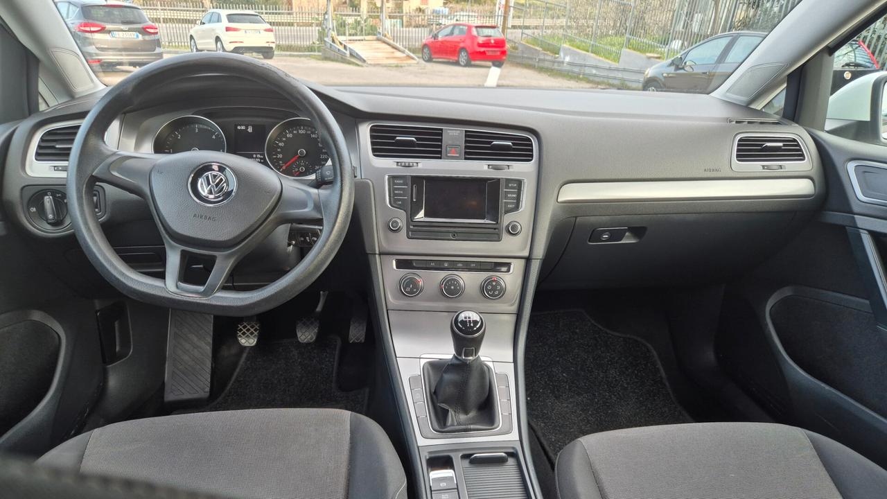 Volkswagen Golf 1.6 TDI 5p. Trendline BlueMotion Technology