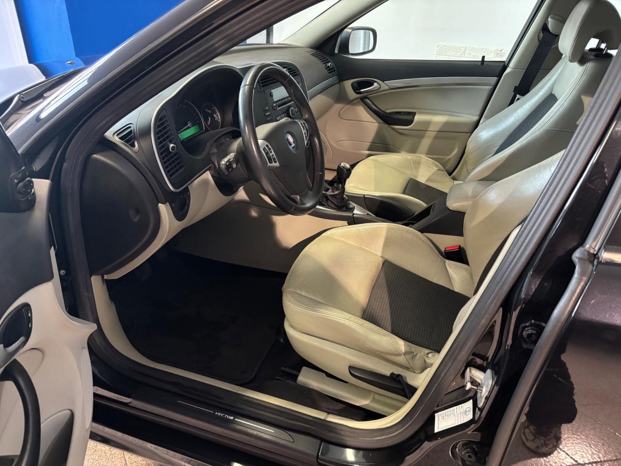 Saab 9-3 Sport Sedan 1.9 TiD 16V Vector