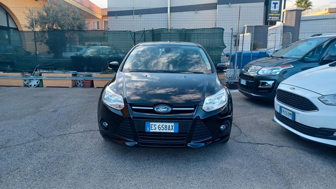 Ford Focus 1.6 120 CV GPL