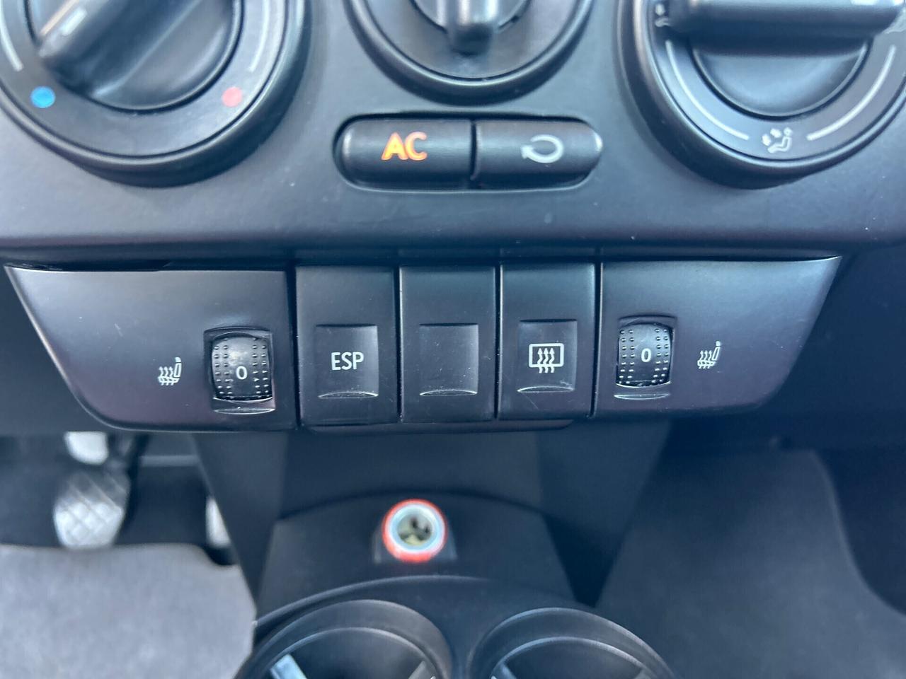 Volkswagen New Beetle 1.6 Benzina