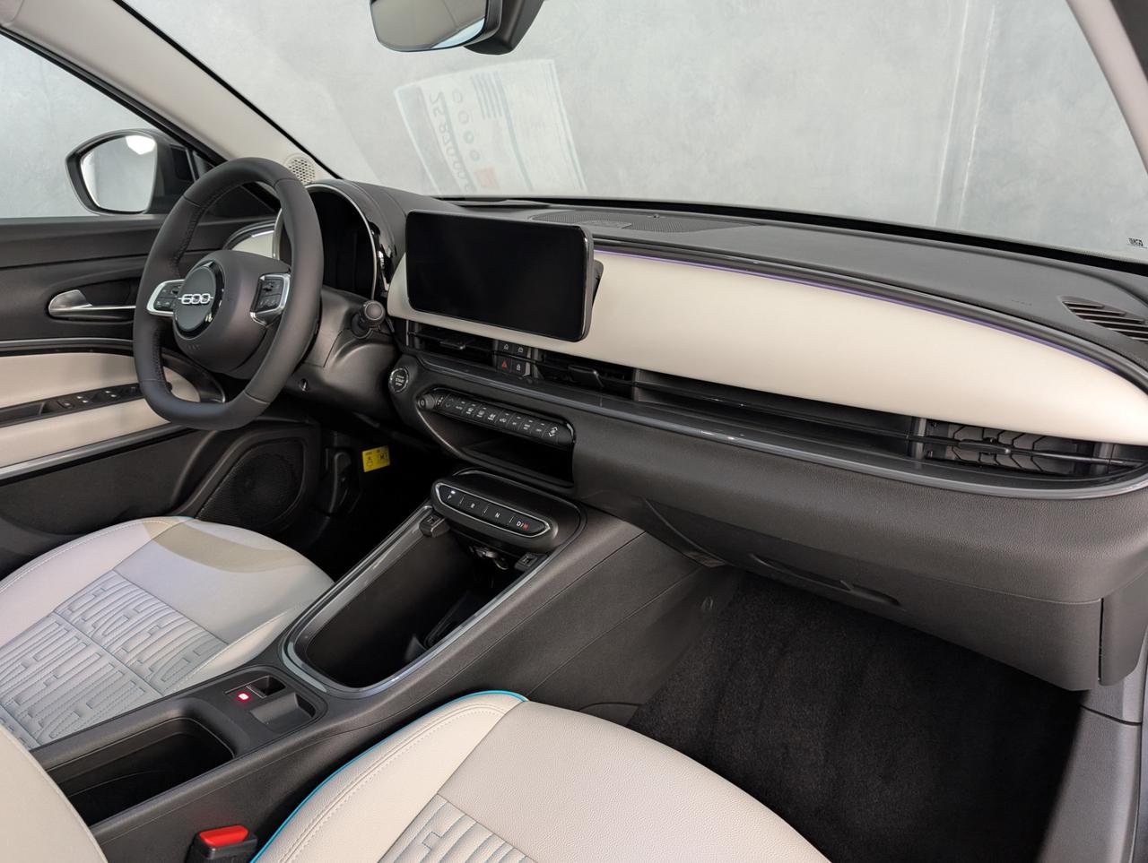 Fiat 600 1.2 Hybrid 100cv Automatic La Prima