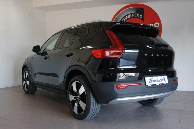 VOLVO XC40 D3 AWD Geartronic Momentum UNICOPROP. PELLE.