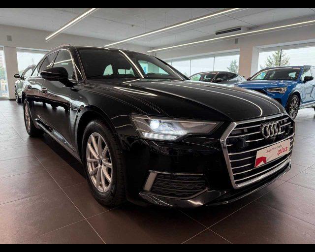 AUDI A6 Avant 40 2.0 TDI S tronic Business Design