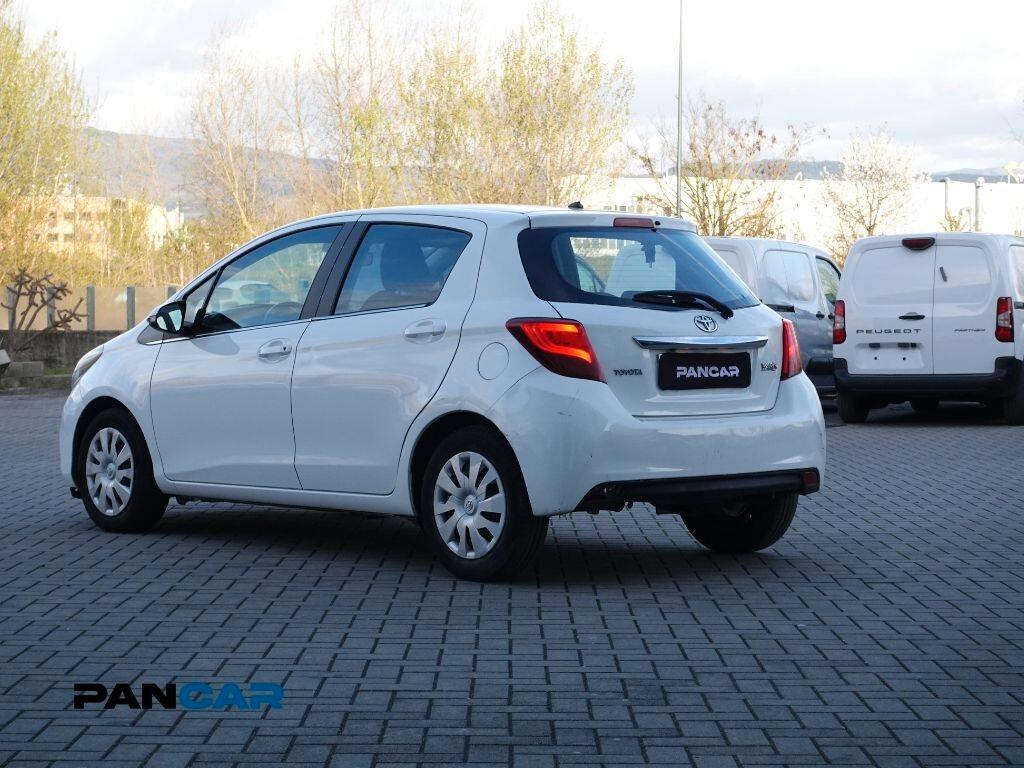 Toyota Yaris 1.0 5 porte Cool