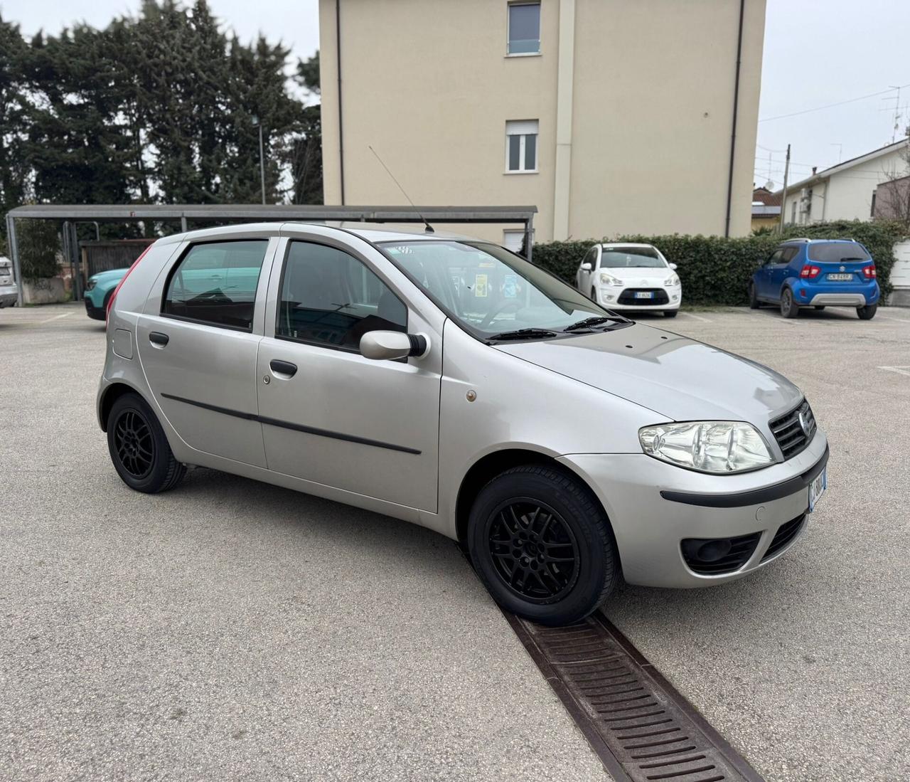 Fiat Punto 1.2 5 porte Active METANO
