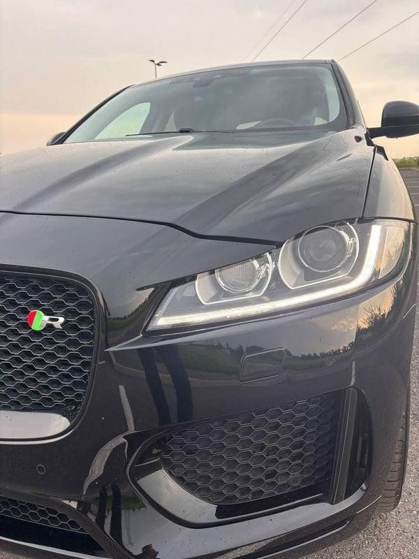 Jaguar F-Pace CATENA DISTRIBUZIONE FATTA