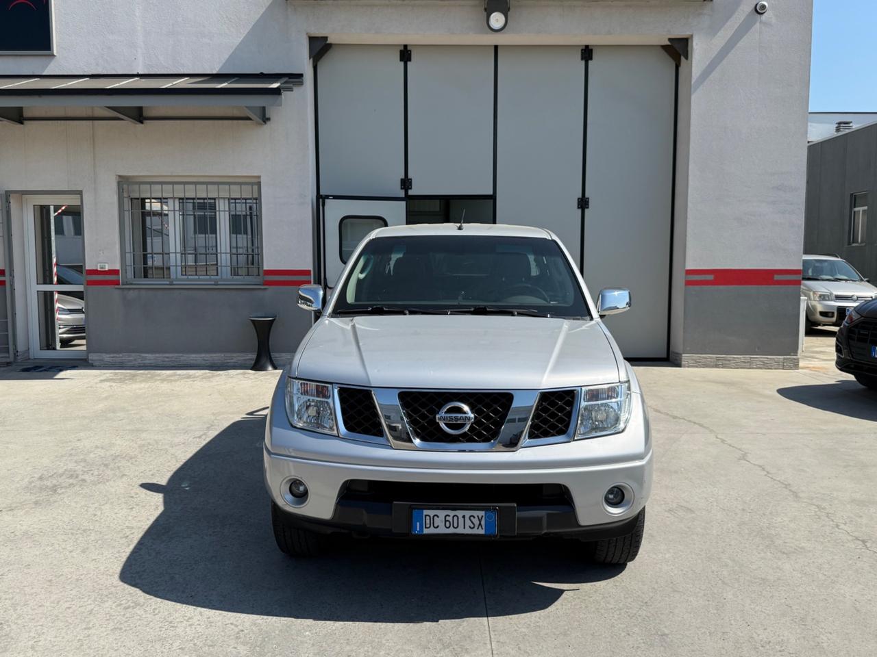 Nissan Navara 2.5 dCi 4 porte Double Cab LE