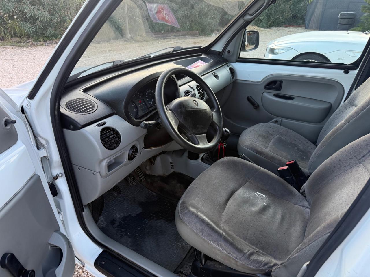 Renault Kangoo 1.5 diesel PREZZO Shock 1.999€