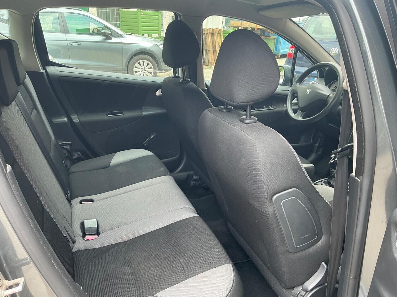 Peugeot 207 1.4 VTi 95CV SW ONE Line