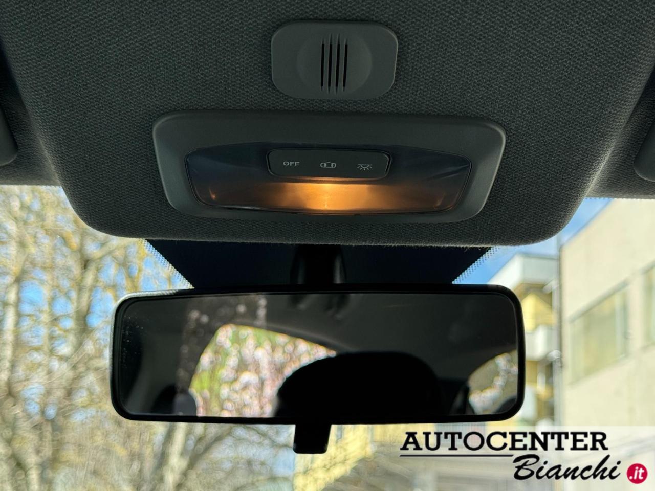 Lancia Ypsilon 5 Porte Ypsilon 1.0 firefly hybrid Gold s&s 70cv