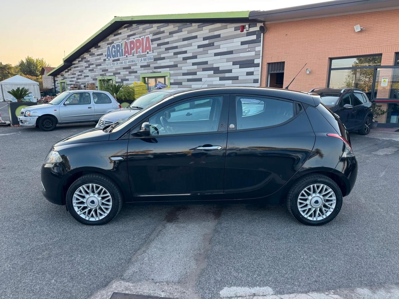 Lancia Ypsilon 1.2 GPL (SCADENZA 2033) ECOCHIC GOLD 2013