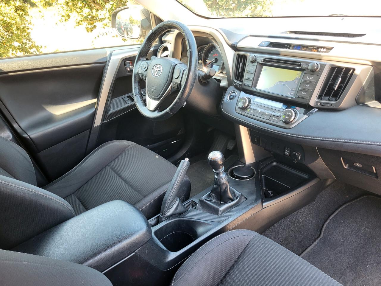 Toyota RAV 4 RAV4 2.0 D-4D 2WD Style