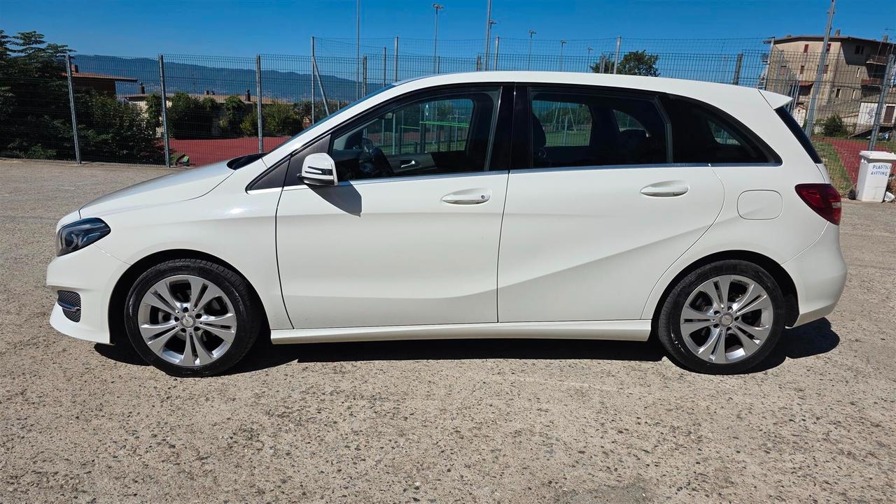 Mercedes-benz B 180 d Premium