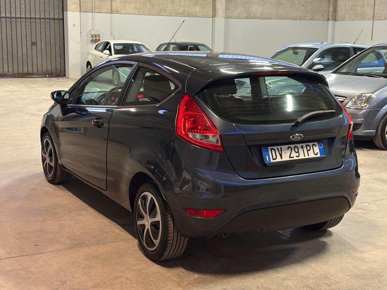 Ford Fiesta 1.2 82CV 3 porte Titanium UNICO PROPRIETARIO