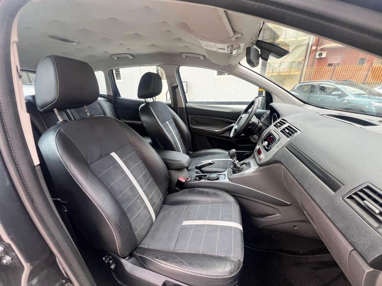 Ford Kuga 2.0 TDCi 136 CV 4WD Titanium DPF