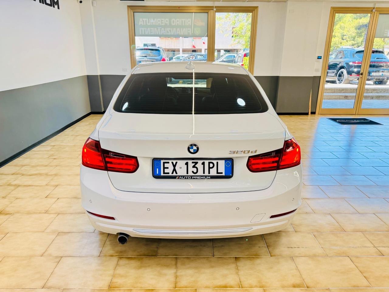 BMW 320d 184Cv - 2014 NaviPRO / LED / Automatica
