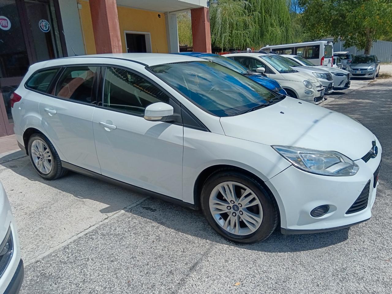 Ford Focus 1.6 TDCi 95CV SW SENSORI PARK
