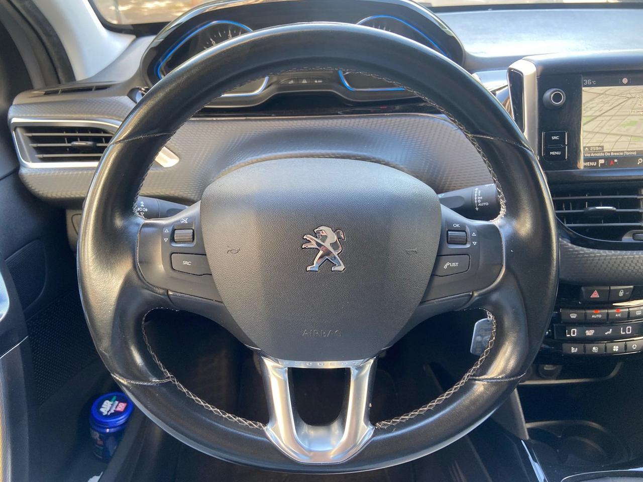 Peugeot 2008 Allure 1.5 Blue HDI 100 #11323