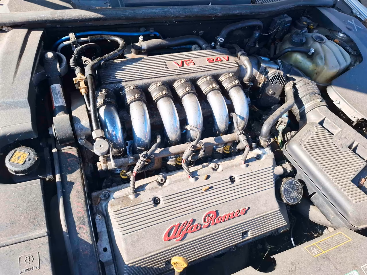 Alfa Romeo 166 2.5i V6