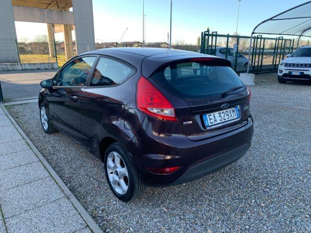 FORD Fiesta 1.4 TDCi 68CV 3 porte Titanium