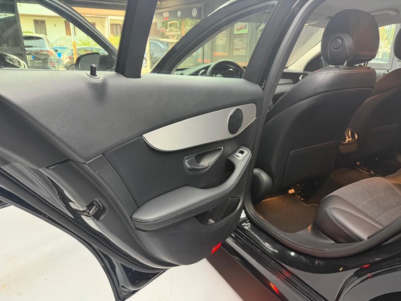 Mercedes-benz C 220 d Auto Premium
