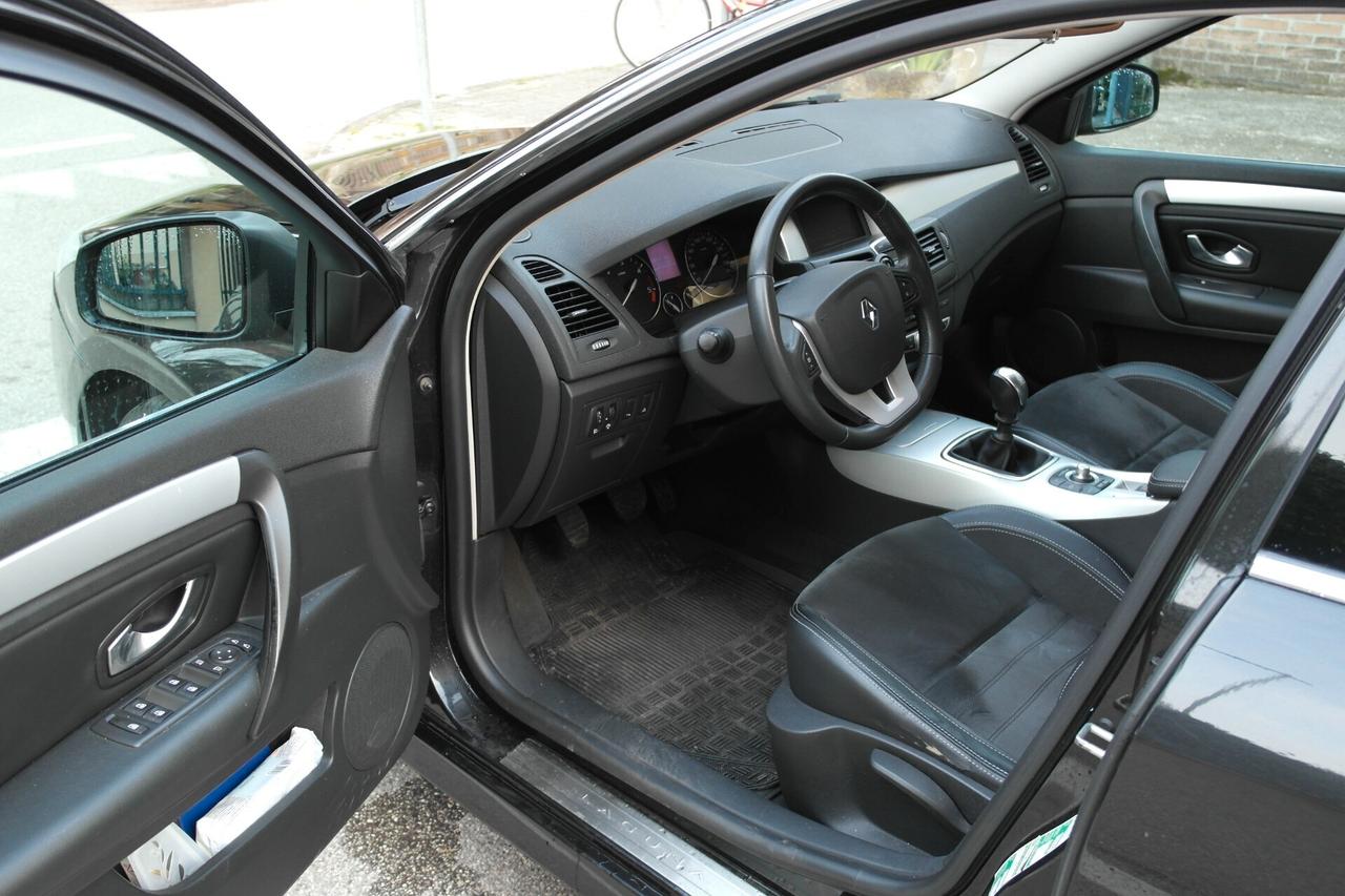 Renault Laguna 2.0 dCi 180CV Initiale