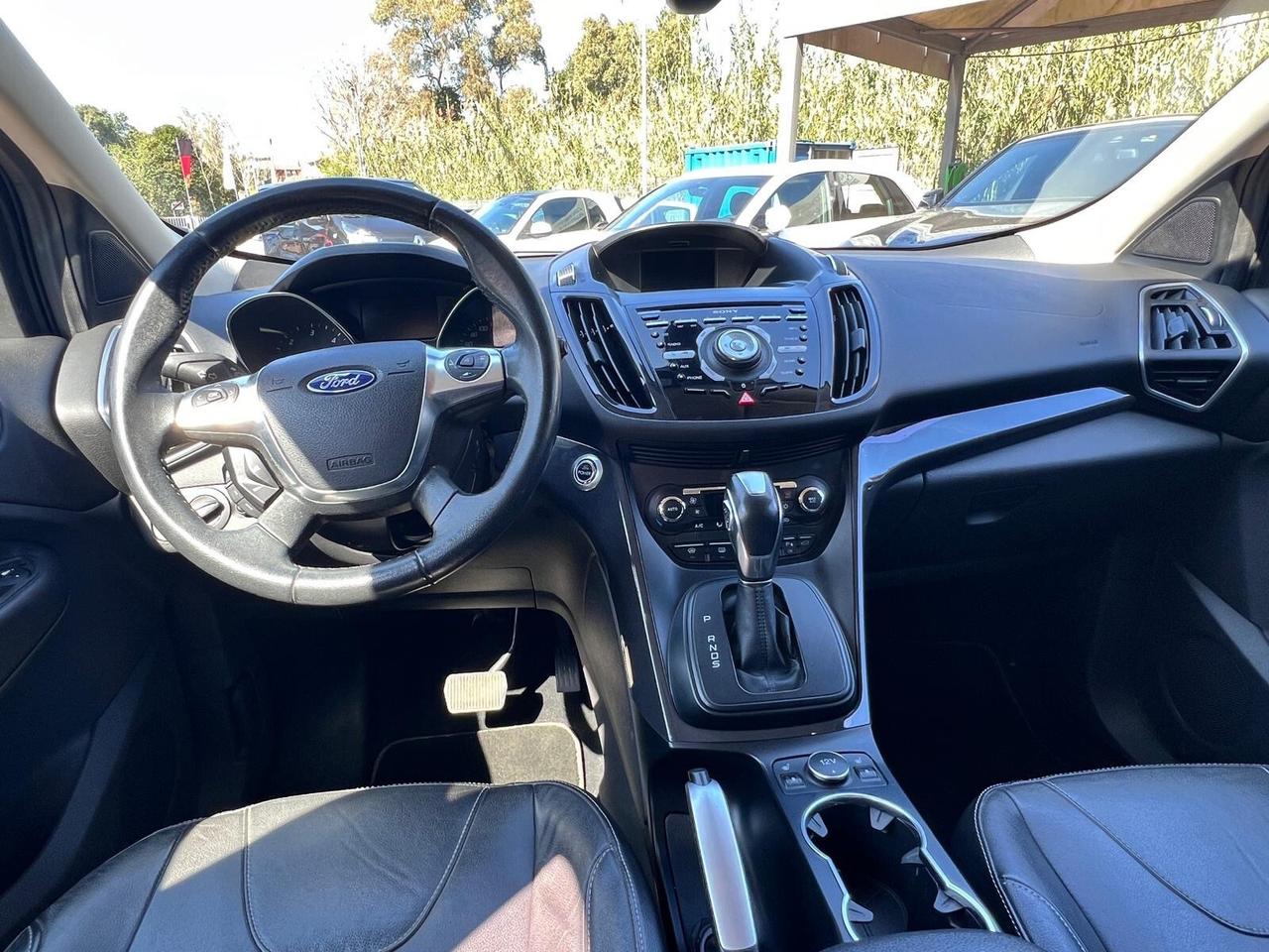 Ford Kuga 2.0 TDCI 140 CV 2WD Titanium